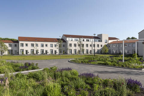 Wijdbosch, 61 begijnhofwoningen
